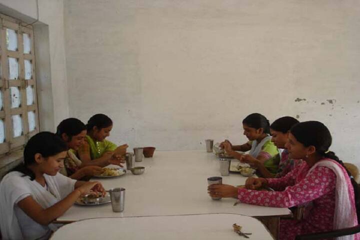 cafeteria